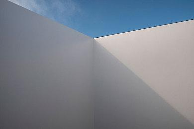 科乐美澄清《寂静岭2：重制版》三角头传闻：错误信息